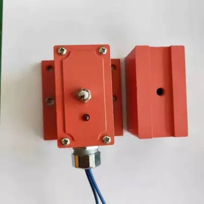 定長剪切用紅外線光電開關(guān)RM30-3024NK|對(duì)射式光電開關(guān)ZL20-3032PK